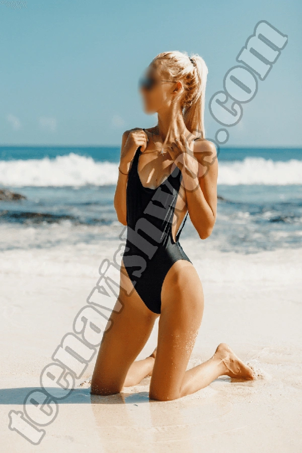 zoe pic1